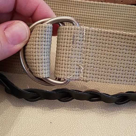 2/$20 Bundle of 5 belts - Picture 7 of 7